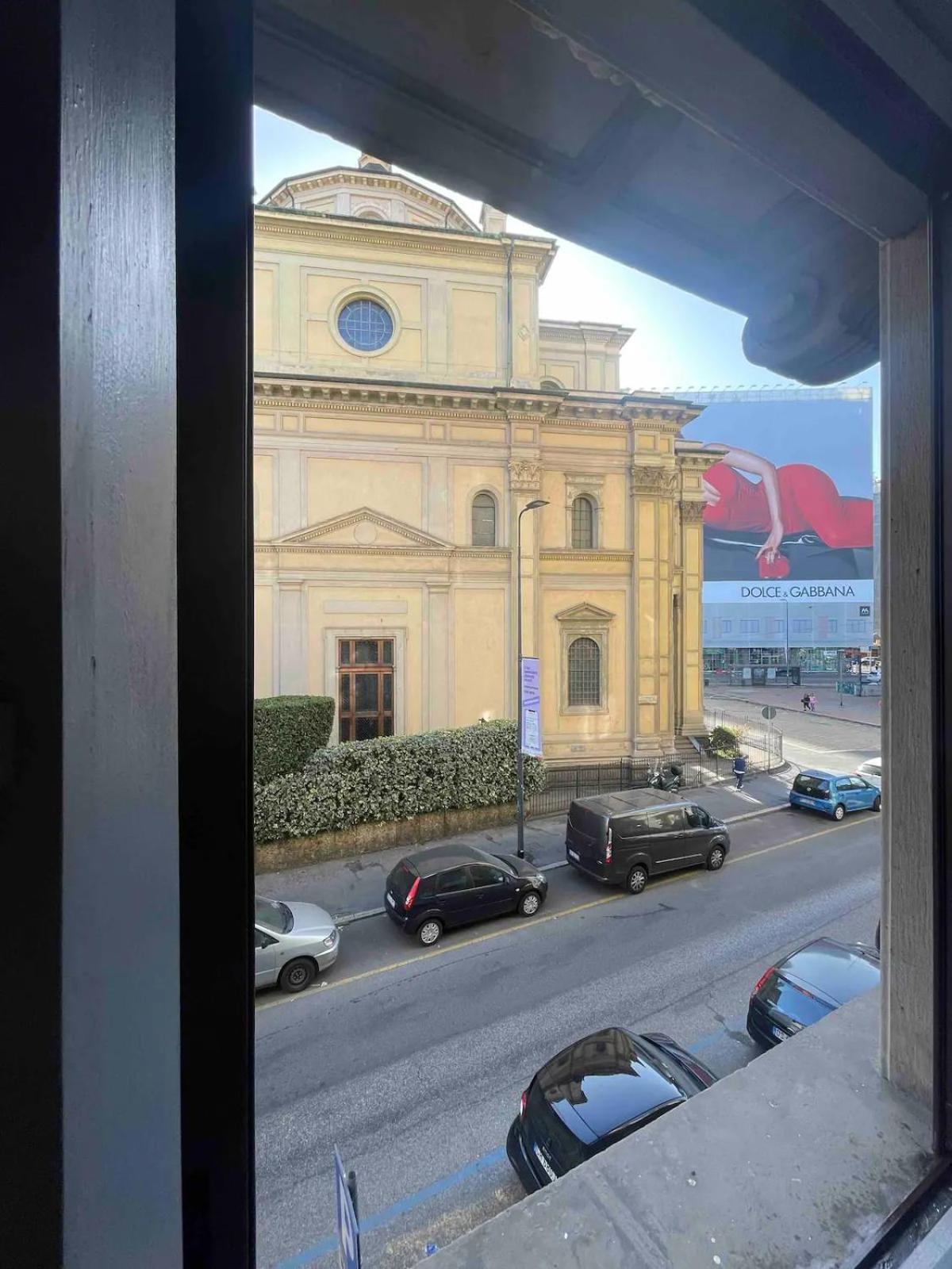 Ampio E Accogliente Bilocale - Fara 1, Porta Nuova Apartment Milan Bagian luar foto